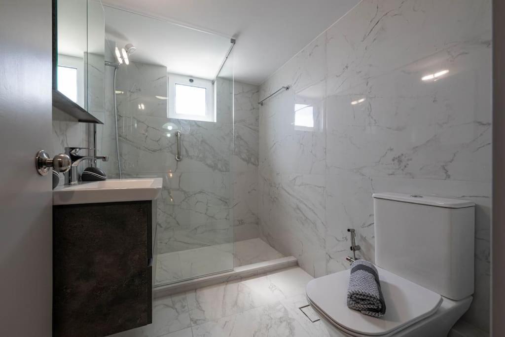 Skyvista Penthouse Apartment *