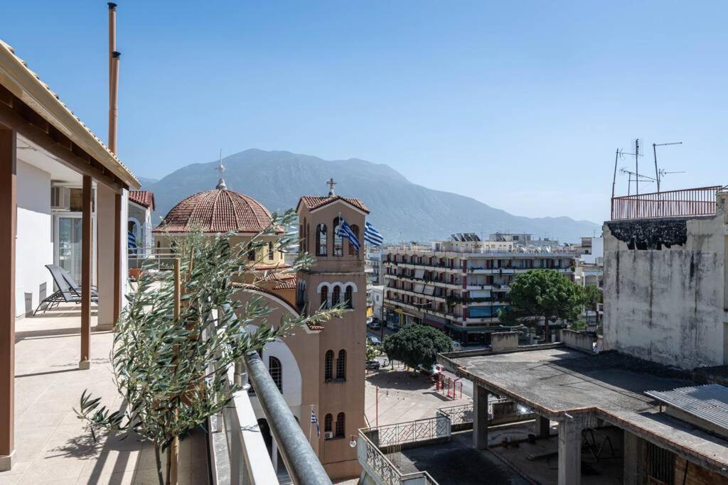Skyvista Penthouse * Kalamata