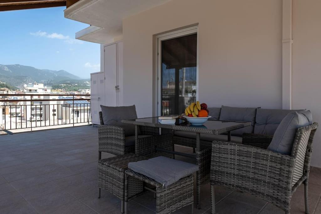 Skyvista Penthouse Apartment Kalamata